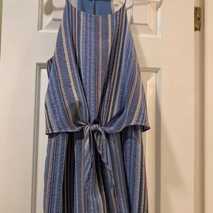 Everly blue striped romper size small